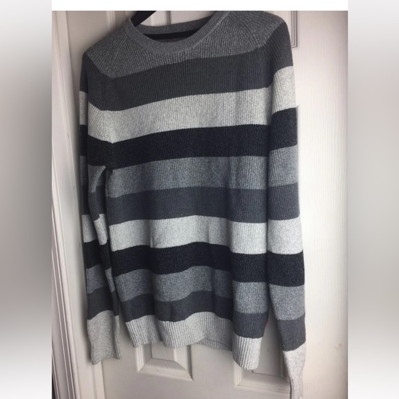 NEW IZOD CREW NECK STRATTON VANILLA ICE SWEATER M - Picture 5 of 10